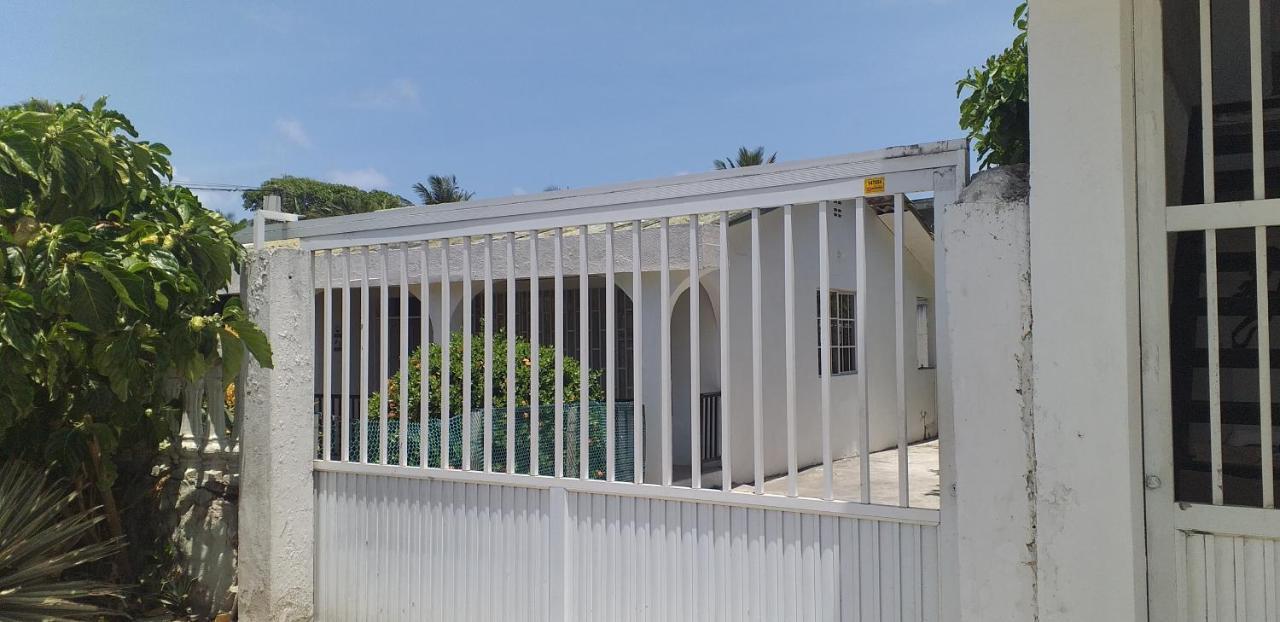 Posada Henry San Andrés Kültér fotó