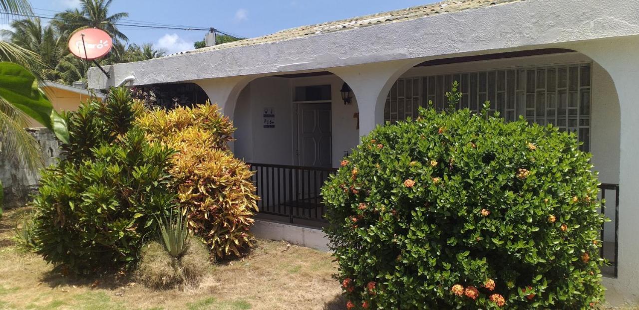 Posada Henry San Andrés Kültér fotó